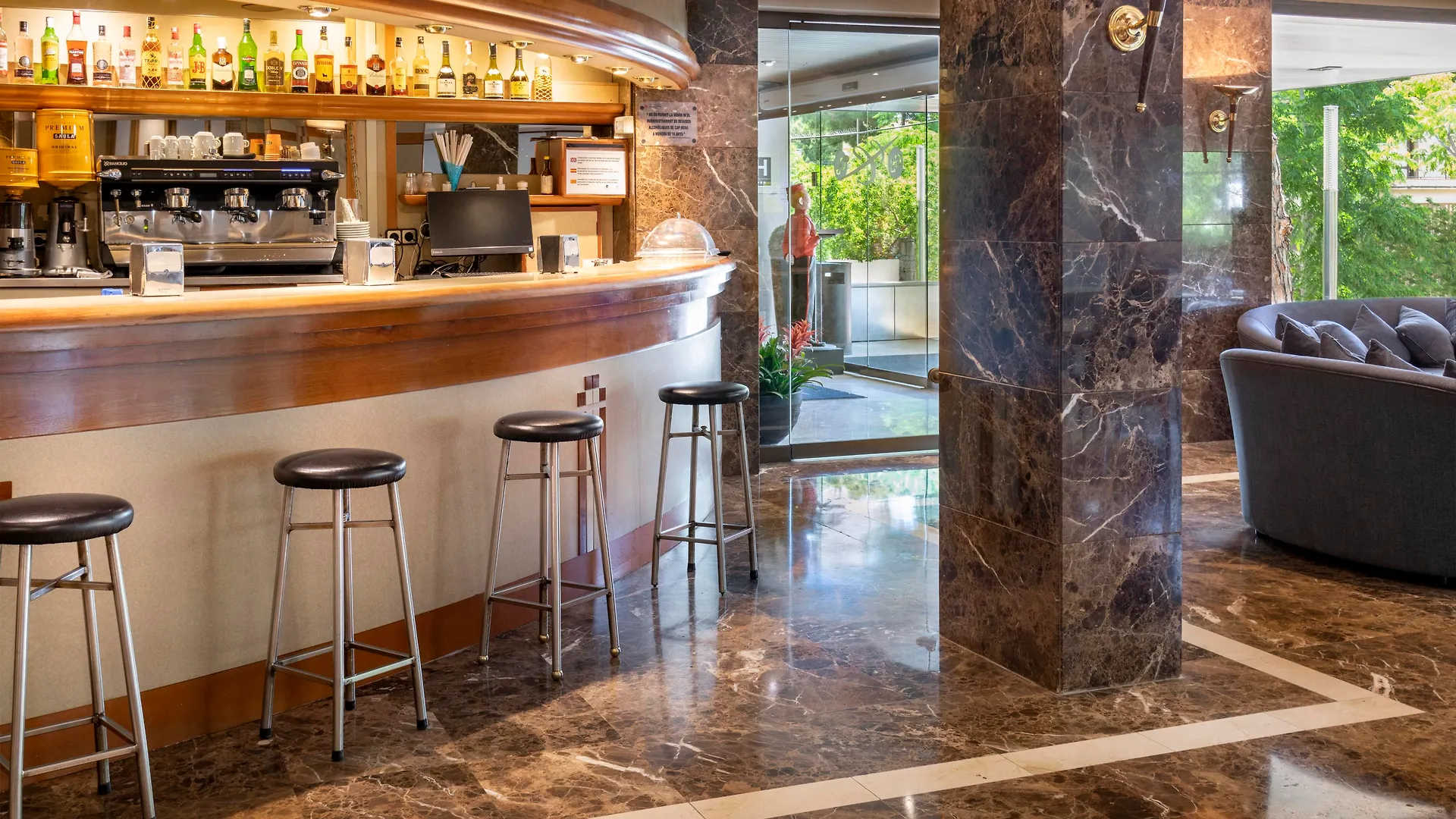 Ciudad De Castelldefels Hotel 3*,  Spain