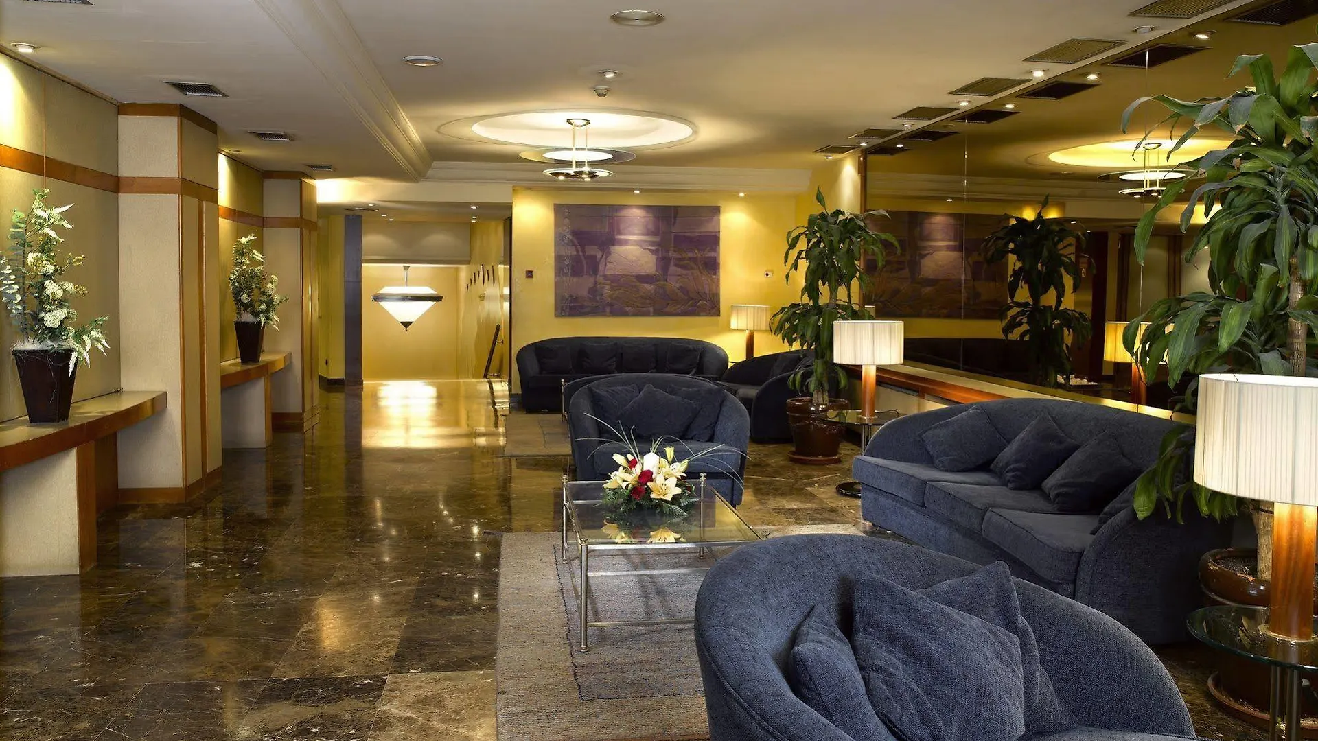 Hotel Ciudad De Castelldefels 3*,